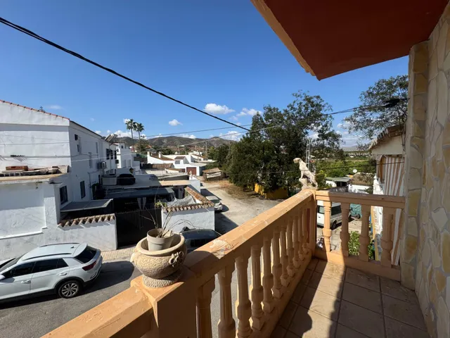 Casa mata de 3 plantas en Santa Amalia — 24