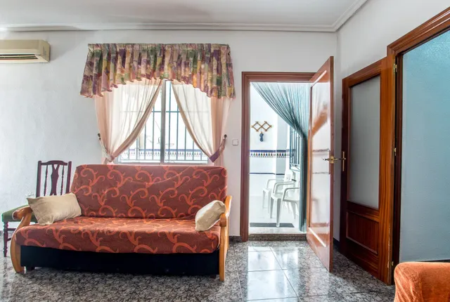 Casa independiente con gran patio y garaje en el centro de Molina de Segura — 5