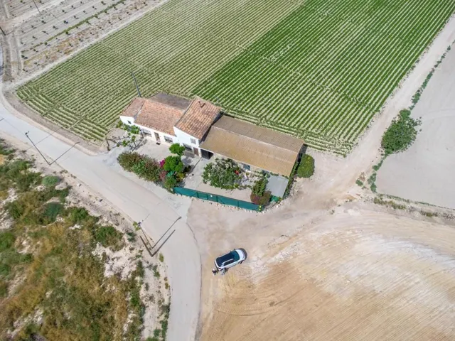 Casa de campo 3 habitaciones 240m² en venta - Desamparados-Hurchillo-Torremendo — 24