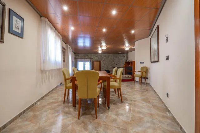 Espectacular Villa Unifamiliar Independiente con Máxima Privacidad y Autonomía en Cortijo del Aire — 8