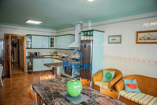 *595.000€* inmobiliaria la mancha vende casa en el barrio de san pablo de Albacete — 15