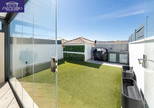 ÁTICO CON PERGOLA BIOCLIMATICA JUNTO AL METRO - foto 5