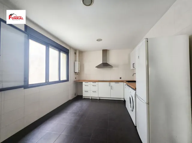 Moderno piso en el centro de jerez — 14