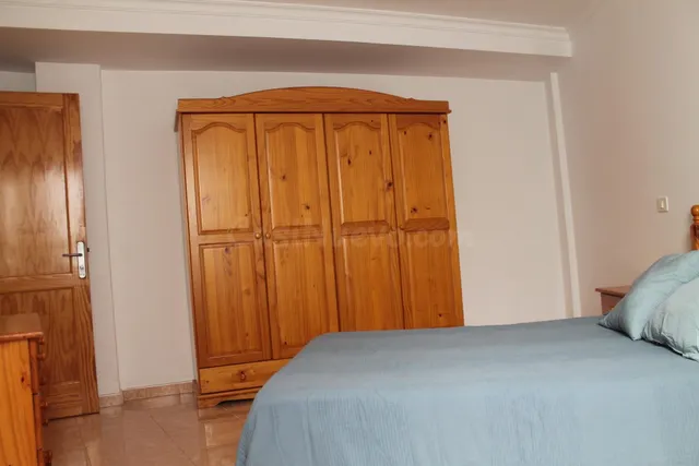 Piso para entrar a vivir en Telde - foto 4