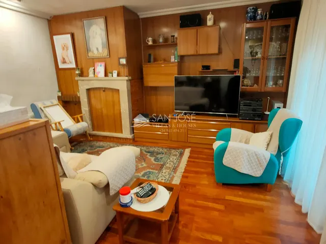 INMOBILIARIA SAN JOSEVENDE EDIFICIO CON DOS PISOS Y GARAJE E - foto 4