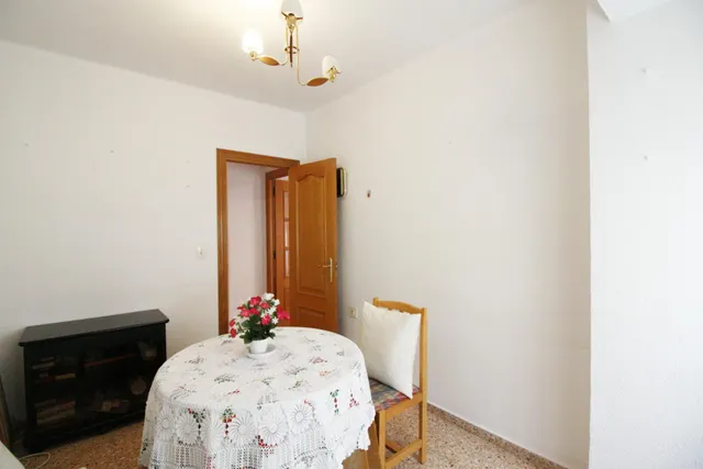 Amplia vivienda de 4 habitaciones en zona cervantes – Alaquàs — 19