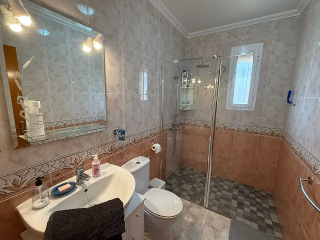Villa 5 habitaciones 231m² en venta - Villamartin — 23
