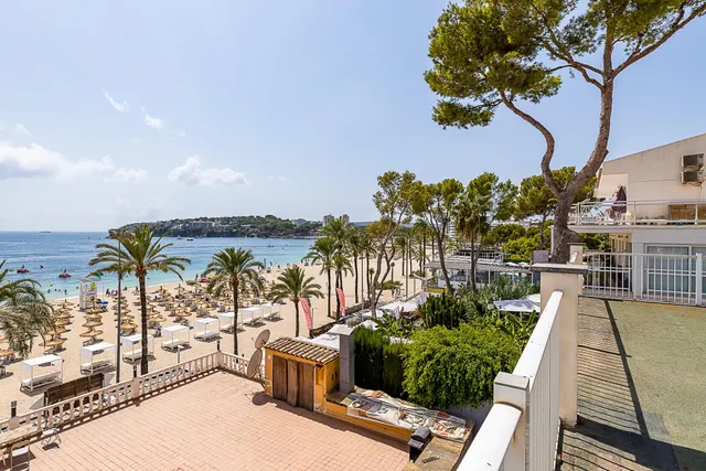 Local comercial en primera línea de playa en Magaluf — 5