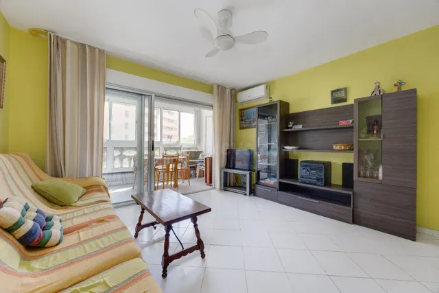 Apartamento de 1 dormitorio con parking comunitario a 240m de la Playa de La Mata — 6