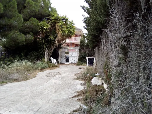 PARCELA  EDIFICABLE EN EL CENTRO DE SEGUR DE CALAFELL - TARRAGONA — 16