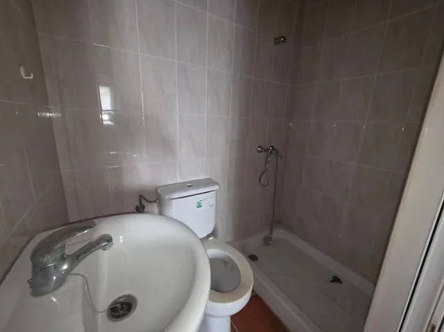 Casa de una planta de 88 m2 con patio en Prado del Rey — 10