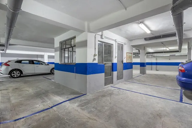 PARKING DE 30 PLAZAS EN PLENO CENTRO DE GRANADA — 14