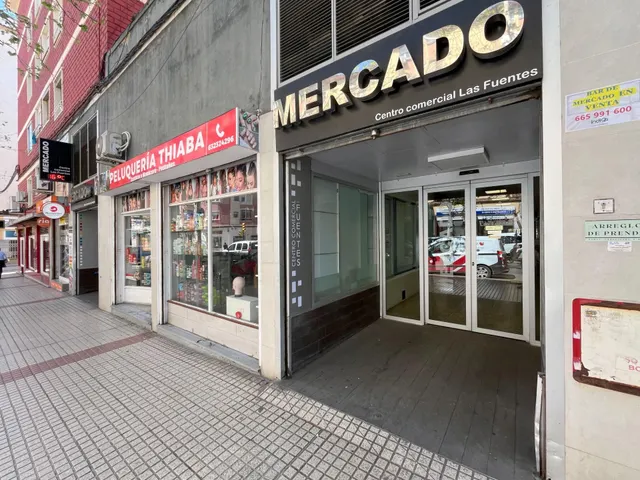 SE VENDE BAR EQUIPADO EN PERFECTO ESTADO EN EL CENTRO COMERCIAL LAS FUENTES — 18