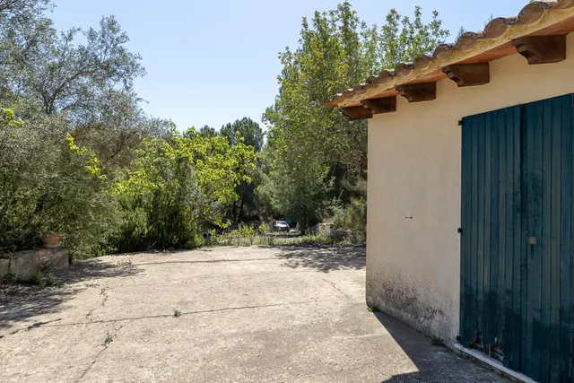 SE VENDE FANTASTICA FINCA RÚSTICA CON 35.000M2 DE TERRENO EN CALVIÀ — 49