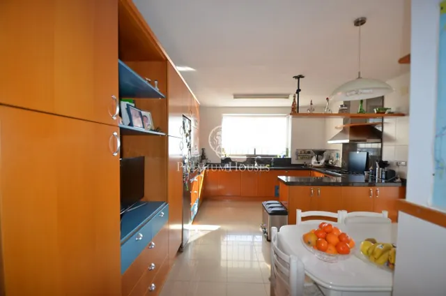 Casa con piscina en venta con vistas espectaculares en Alella — 44