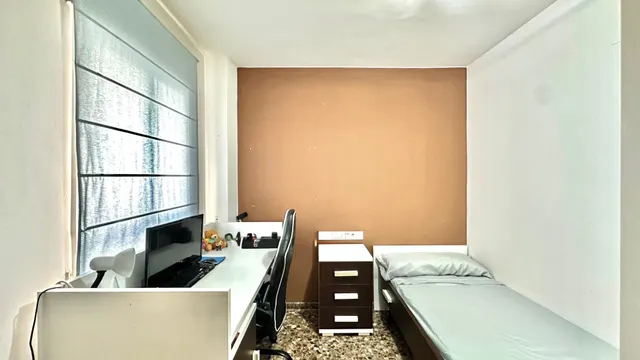 Piso en venta en Alcudia por 160.000 € — 28
