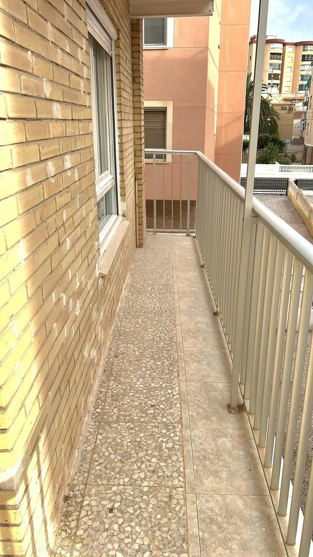 PISO EN SANTA POLA CON DOS TERRAZAS A 50 METROS DE LA PLAYA — 9