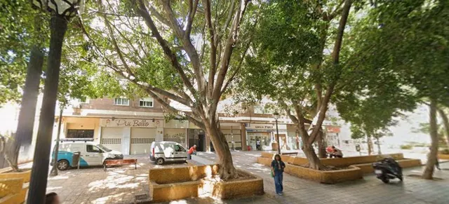 Local comercial 264m² en venta - La Creu del Grau
