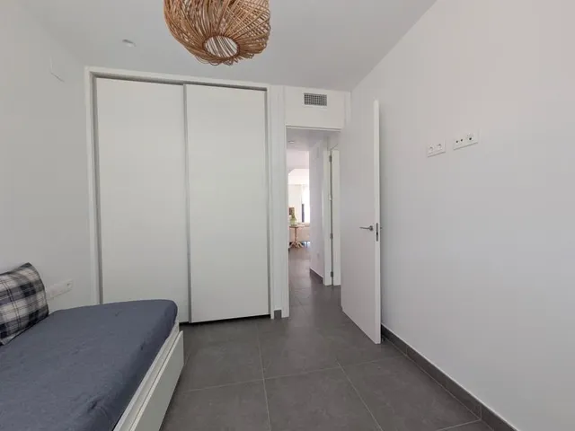 Villa independiente con vistas panorámicas al mar y a las montañas - Polop, Alicante — 17
