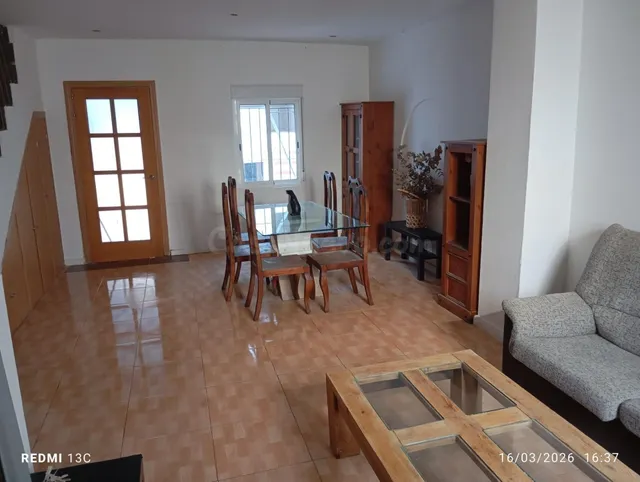 CASA INDEPENDIENTE EN FERNAN NUÑEZ - foto 2