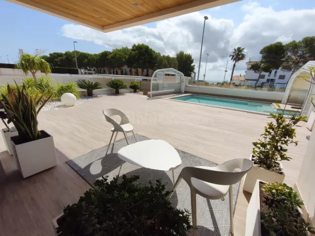 Villa 4 habitaciones 347m² en venta - Lomas de Cabo Roig — 4