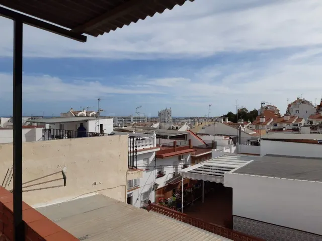 Casa en Centro de Arroyo de la Miel - foto 4