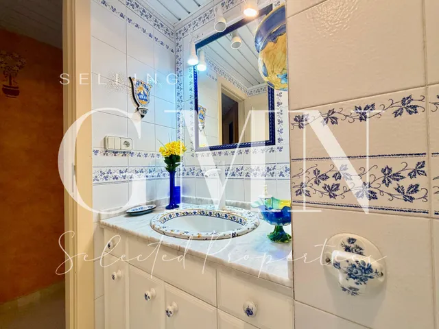 Un pequeño palacete con vistas al mar mediterráneo en Finestrat — 39