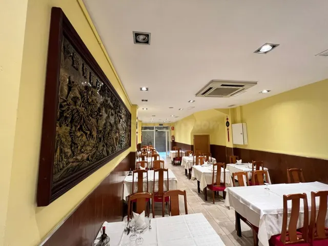 LOCAL COMERCIAL EN LA CREU ALTA - foto 4