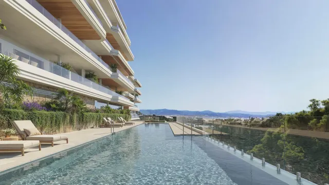 Ático de 2 dormitorios y 2 baños con solarium. El Pinillo, Torremolinos — 3