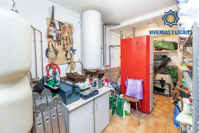 VIVIENDA PAREADA EN MONTELUZ — 41