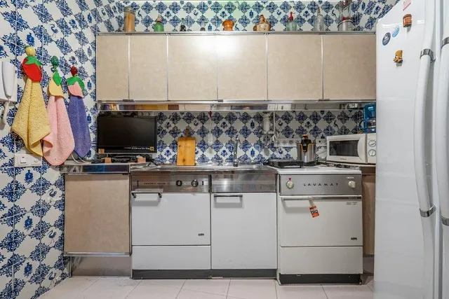 Pisazo en venta en calle Obispo Hurtado — 40