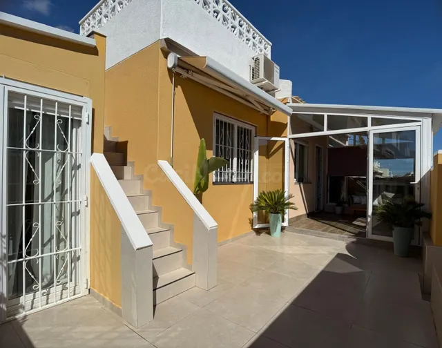 Villa 3 habitaciones 100m² en venta - Lomas de Cabo Roig - foto 5