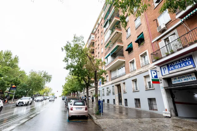 Amplio Piso en Venta en Ciudad Universitaria, Madrid - ¡Oportunidad Única! — 27