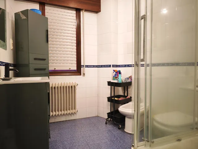Duplex con GARAJE y DORMITORIO en PLANTA BAJA en el centro de Bertamirans. — 17
