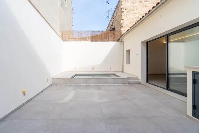 Casa reformada con piscina y garaje en Manacor — 9