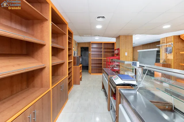 LOCAL COMERCIAL EN EL CHARCÓN — 6