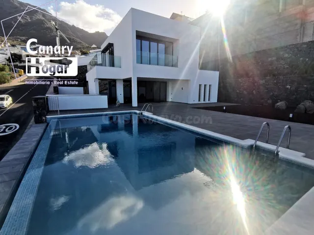 Se vende preciosa Villa Roque del Conde para estrenar - foto 4