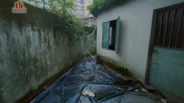 LOCAL PARA REFORMAR EN LA ZONA CERCANA A LAS BURGAS — 6