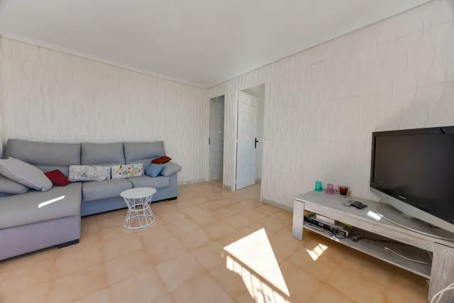 Casa 2 habitaciones 51m² en venta - La marina — 33
