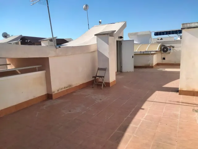 ESTUPENDO APARTAMENTO CON TERRAZA EN BENFERRI — 13