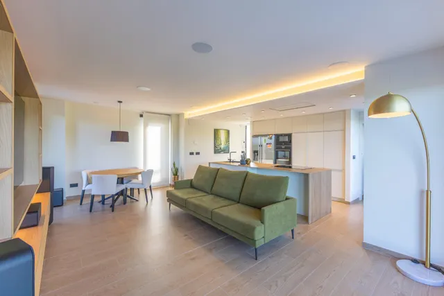 Espectacular chalet en Sancibrián con piscina climatizada — 18