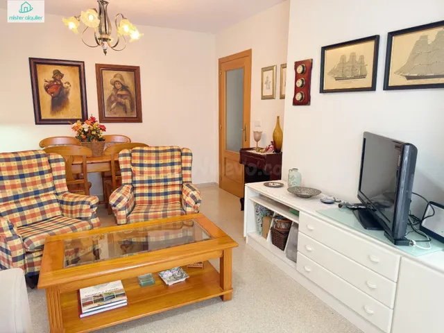 APARTAMENTO SOLEADO CON DOS TERRAZAS Y PISCINA EN PLAYA DE MUCHAVISTA — 4