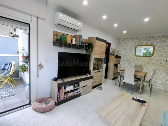 Piso en venta en El Castell- Poble Vell de Castelldefels - foto 5