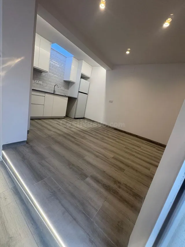 Villa 2 habitaciones 160m² en venta - Parque las naciones — 5