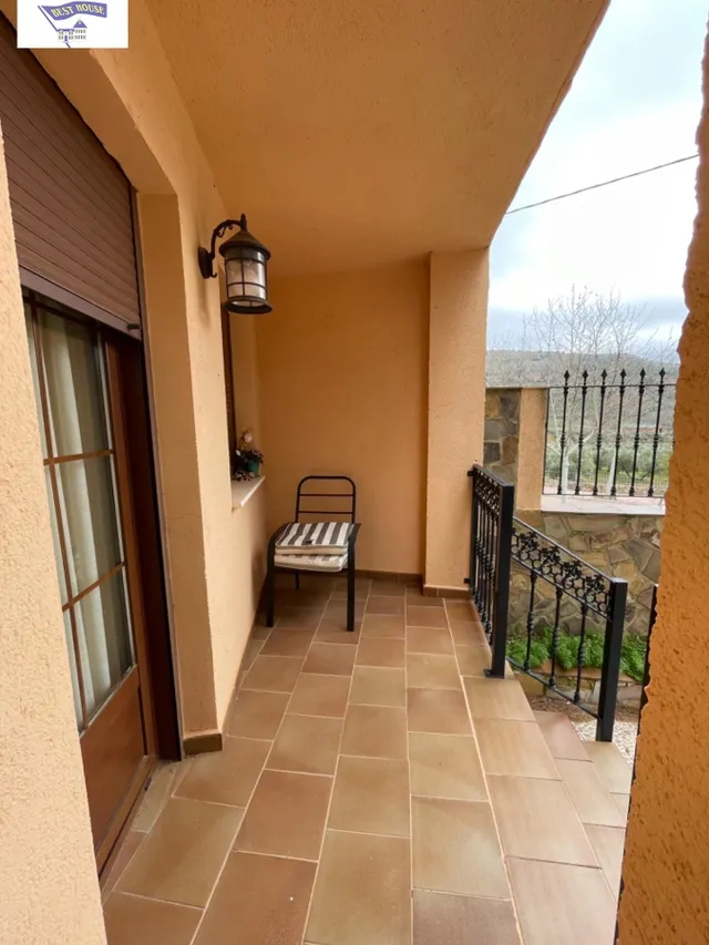 CASA EN ALCARAZ — 17
