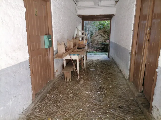 SE VENDE CASA DE PIEDRA PARA REFORMAR  EN CUBILLOS DEL SIL — 5