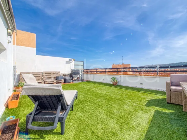 Ático en venta de 2 dormitorios y 2 baños en Gran Vía, Alicante — 8