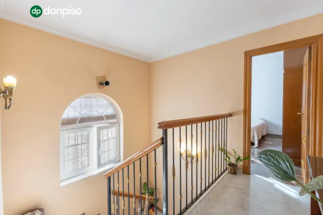 Casa en esquina en venta en Las Gabias — 25