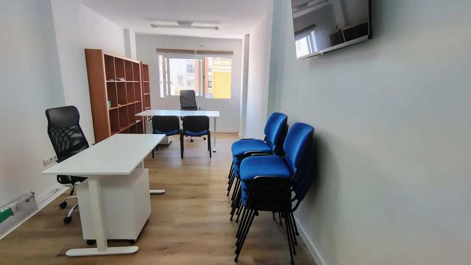 OFICINA EN EN CENTRO