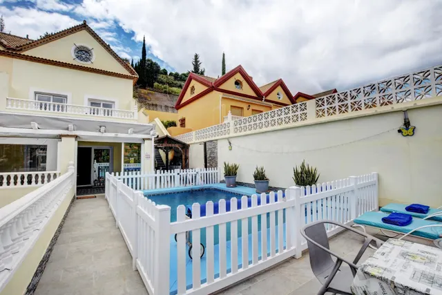 Casa de 6 Dormitorios a 400metros de la Playa y comodidades!